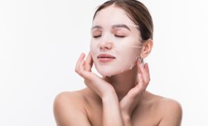 Tips dan Trik Perawatan Kulit untuk Kulit Berusia