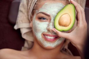 Manfaat Masker Wajah untuk Kesehatan Kulit, Kenapa Harus Menggunakannya?